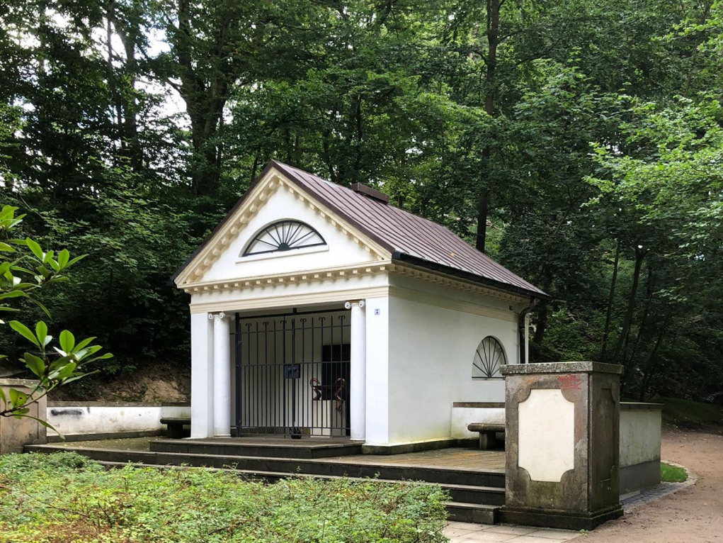 Bauwerkssanierung glashaegerquelle